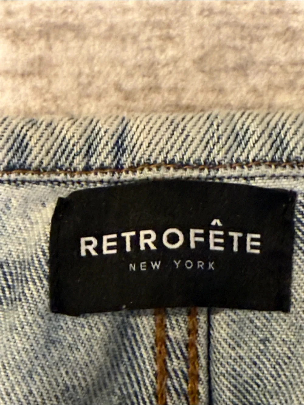 Retrofete Light Wash Distressed Wide Leg Jeans size 26 - Picture 2 of 12